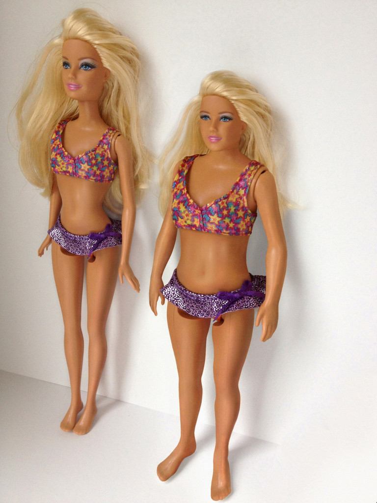Modele oferite copiilor - papusa Lammily, papusa Barbie